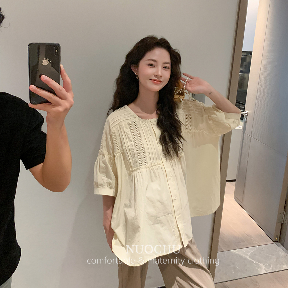 溫柔奶杏~精致鏤空娃娃衫襯衫