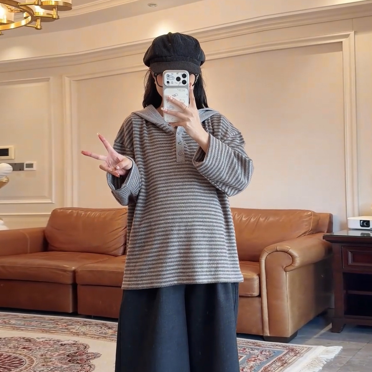 孕妇春秋连帽卫衣复古条纹显瘦