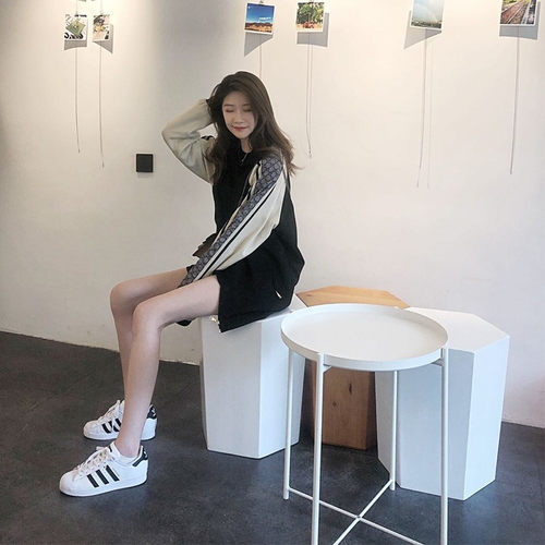 Adidas三叶草男女贝壳休闲板鞋
