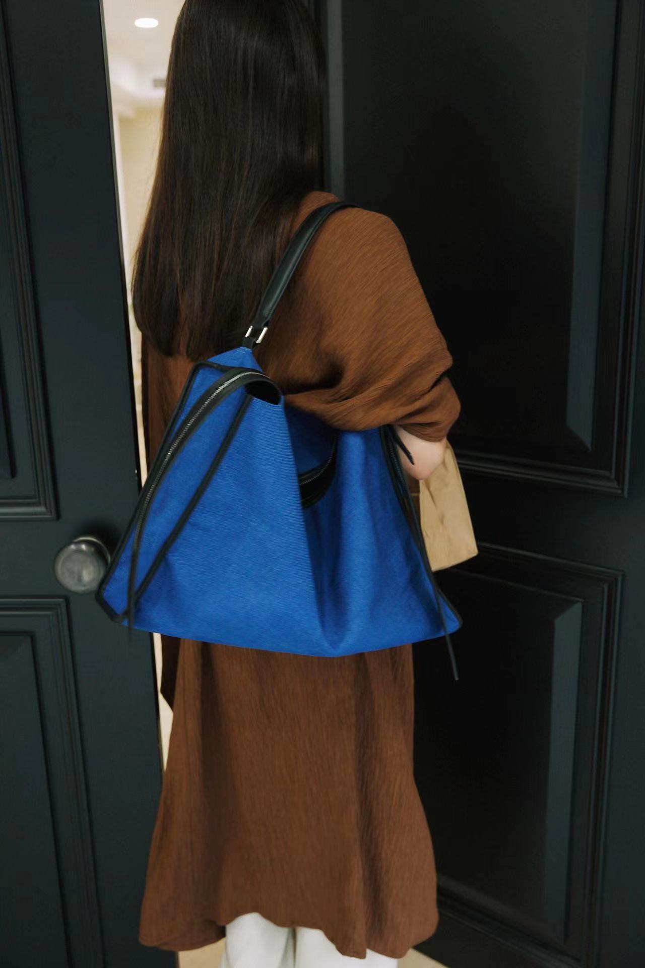 dresscode台湾轻奢小众设计师品牌小红书DAWANG牛皮牛仔包包