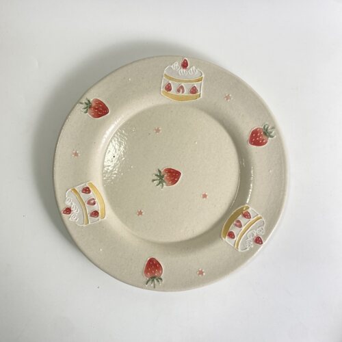 日本手作器 中村佳菜子 可爱草莓蛋糕陶瓷餐盘圆形盘子甜品爱好者
