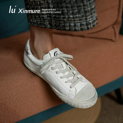 Lu' Xinmure 意大利马皮春单鞋平底小白鞋 休闲鞋运动风时装鞋