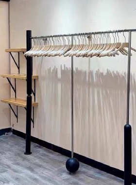 服装店展示架上墙陈列架黑色柱子不锈钢货架买手店挂衣架陈列道具