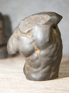 古希腊男性躯干欧式艺术桌面装饰人物小摆件仿铸铁雕塑手工装饰品