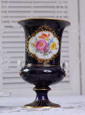现货德国Meissen稀有钴蓝开窗手绘花簇双耳高足花瓶摆件25cm1等