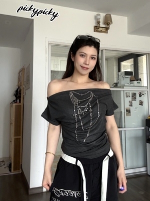 pickypicky斜肩一字肩美式复古辣妹短袖打底衫潮流铆钉设计感上衣