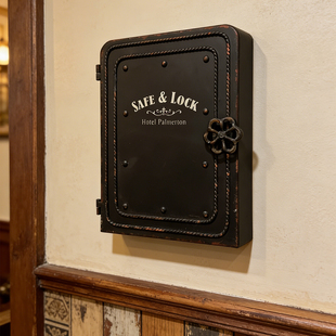 复古工业风金属壁饰壁挂钥匙收纳盒安全锁装饰画家居花园装饰品