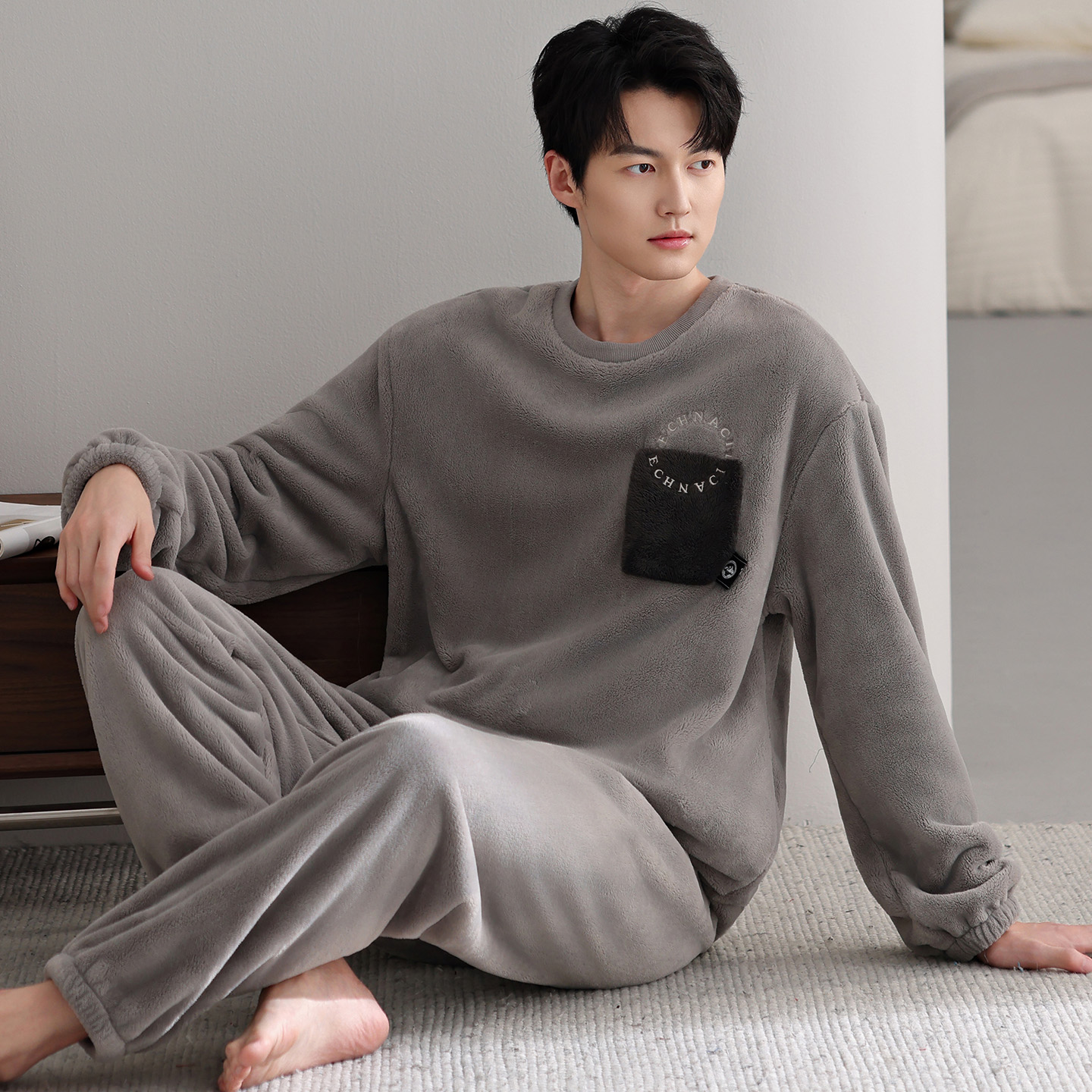 珊瑚绒睡衣男款2025新款冬季长袖休闲韩版加厚男士睡衣家居服套装