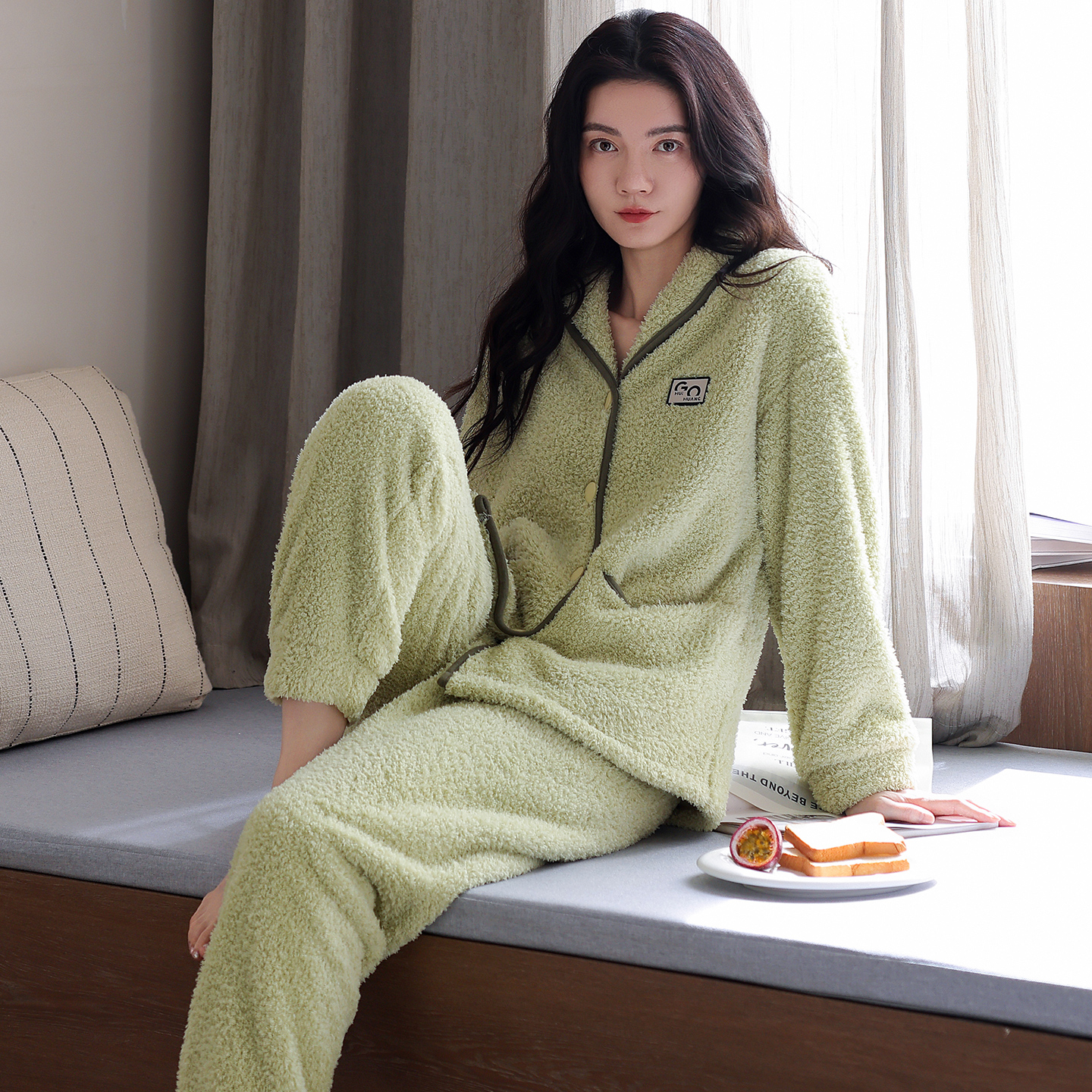 半边绒睡衣女款2025新款冬高级感冬季女士睡衣加厚保暖家居服套装