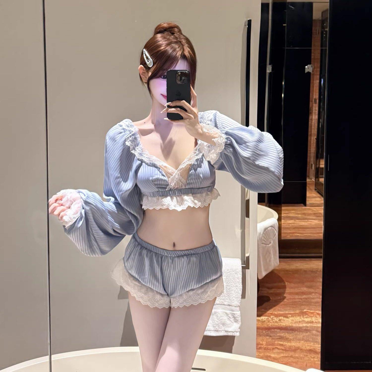 绝美高级感长袖比基尼蕾丝条纹小胸聚拢遮肉保守纯欲海岛温泉度假