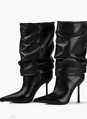 2005欧美黑色堆堆靴尖头套筒褶皱细高跟性感高筒靴大码时装靴绒面