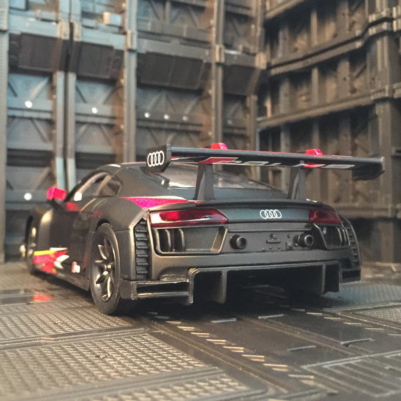 新款 仿真澳迪R8合金车模汽车摆件模型金属拉力赛车儿童玩具