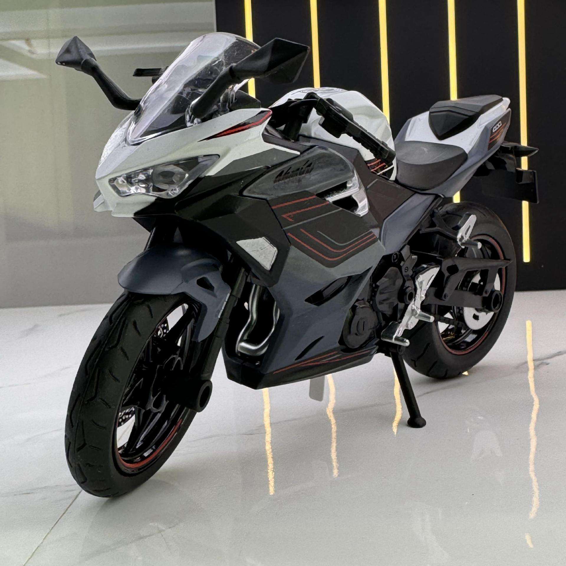 新款合金车模1比12川崎400摩托车声光儿童玩具车音乐模型摆件收藏