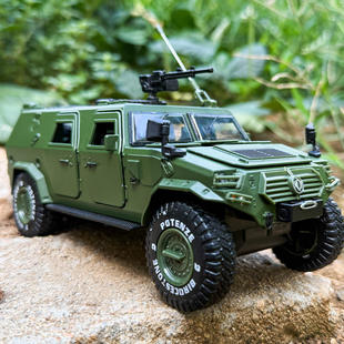 新款 盒装宝思仑1:24东丰猛士装甲车仿真合金军事战车越野模型