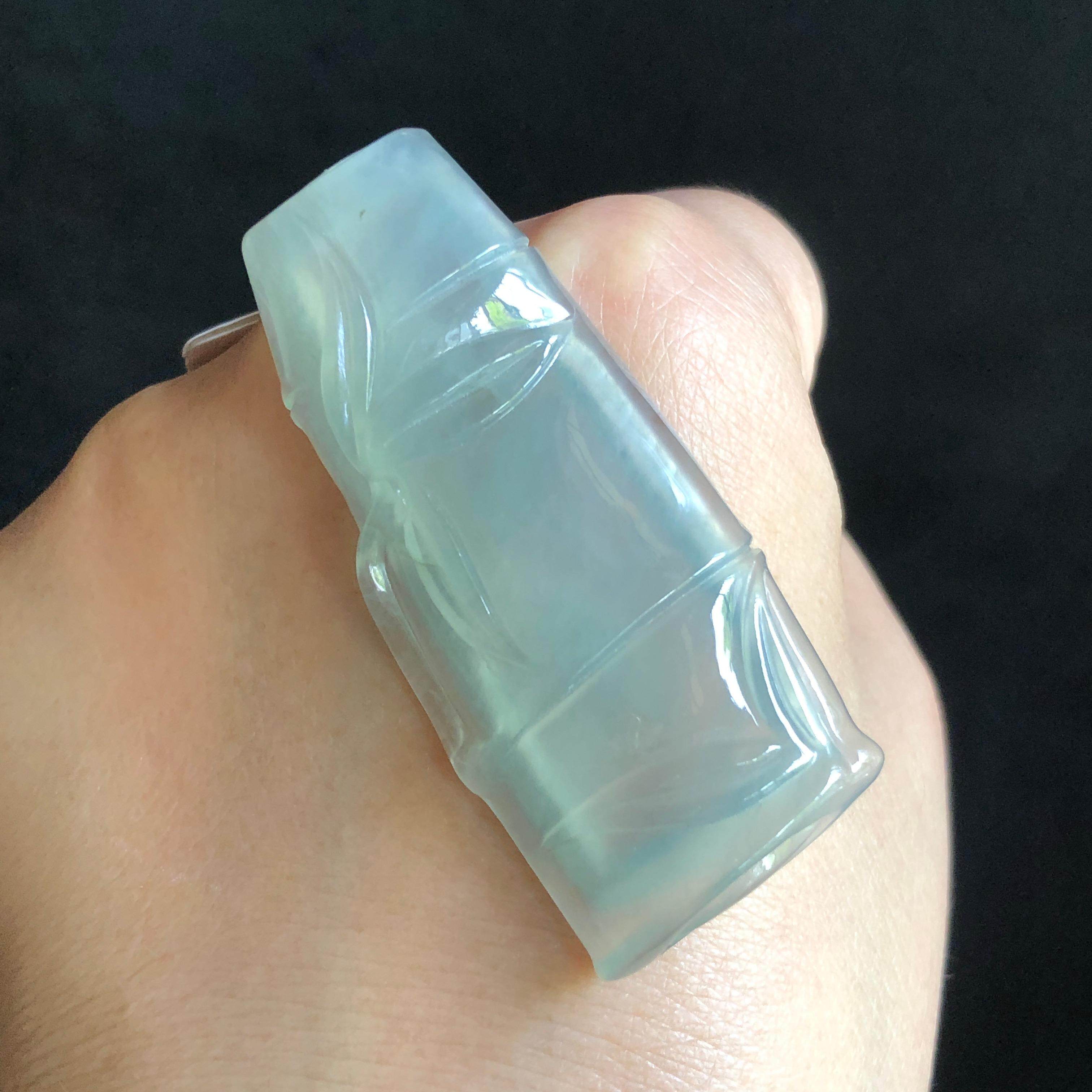 缅甸天然翡翠a货节节高吊坠 玉石竹节挂件节节高玉坠 浅绿h163w