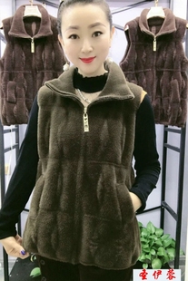 年轻时尚 妈妈秋冬马甲背心外套加肥加大中年女外搭毛衣水貂绒坎肩