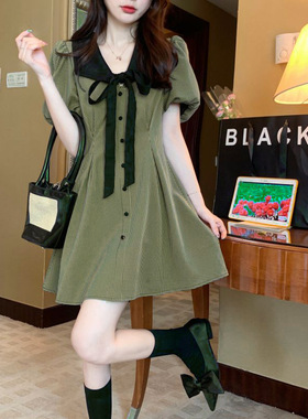 高级感小众独特别致绝美绿色格子连衣裙子大码女装2023年新款夏季