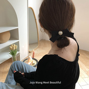 It will be a bow pearl hair ring with a high usage rate ~ rubber band hair rope head rope Korean ins black headwear French style
