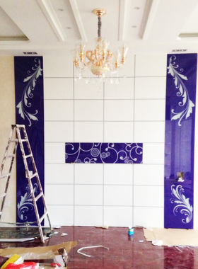 钢化背漆工艺术玻璃厂影视墙电视背景烤漆桌面紫色底白图大方对称