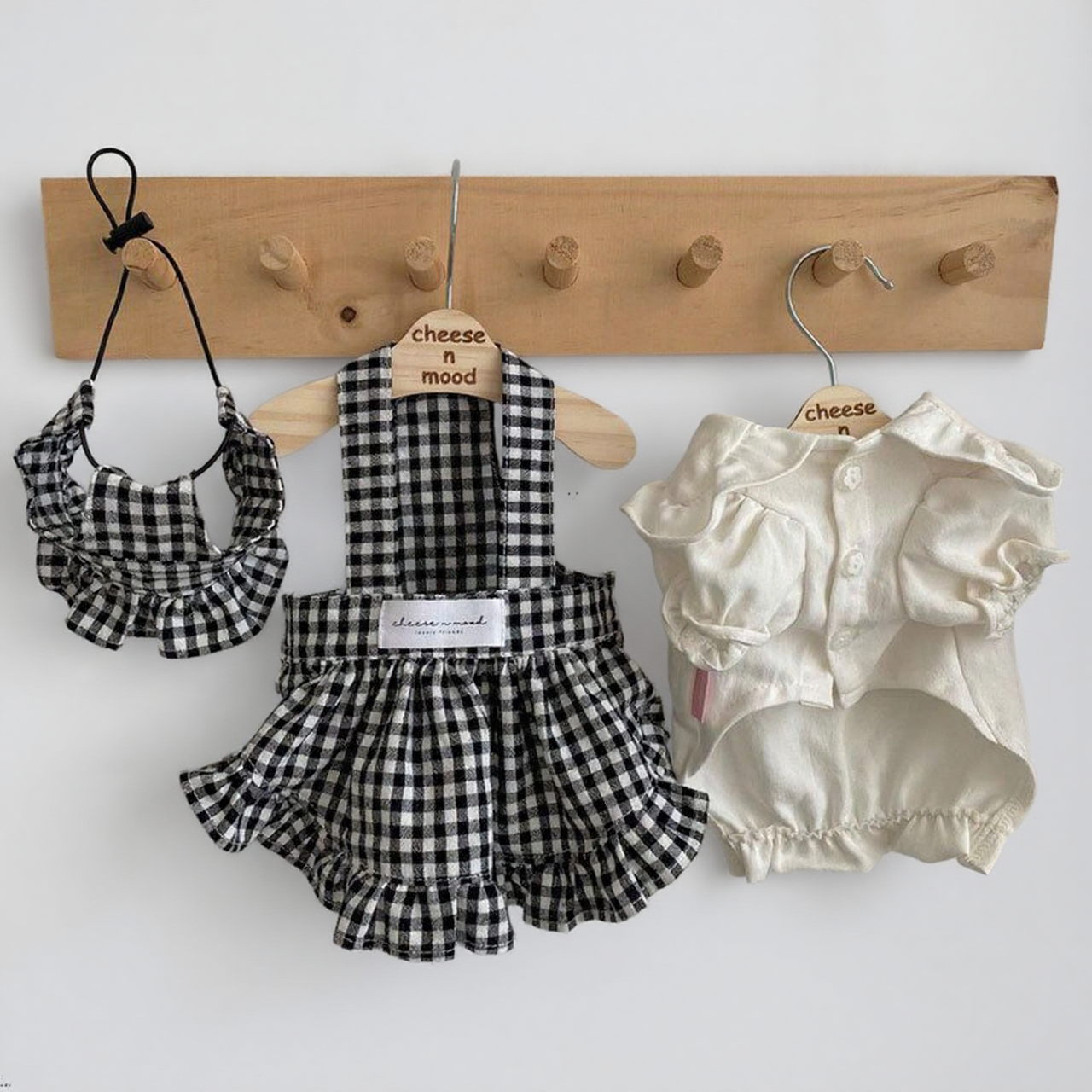 小狗狗衬衫背带裙套装