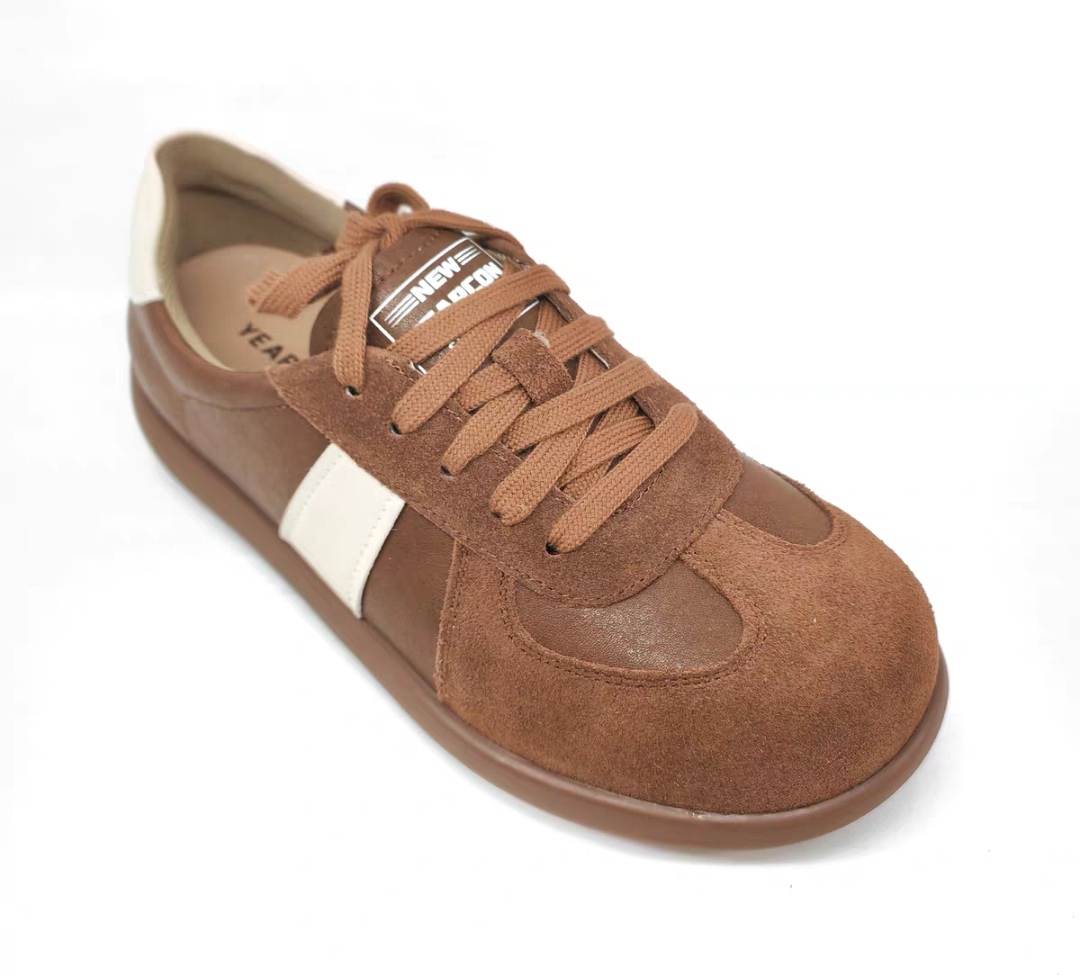 意尔康女鞋2025新款真皮皮面透气休闲鞋女软底运动鞋5564AD12747Y