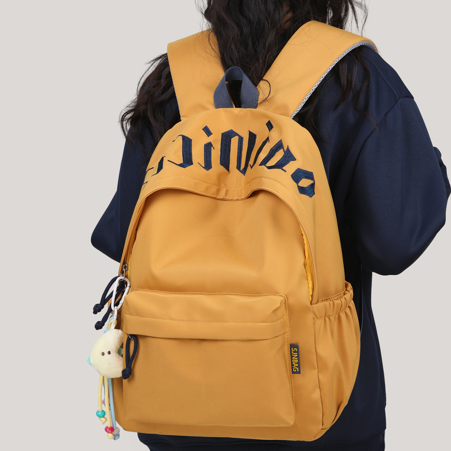 韩版小众双肩包女学生ins百搭出去玩轻便背包旅游高颜值春游书包图片