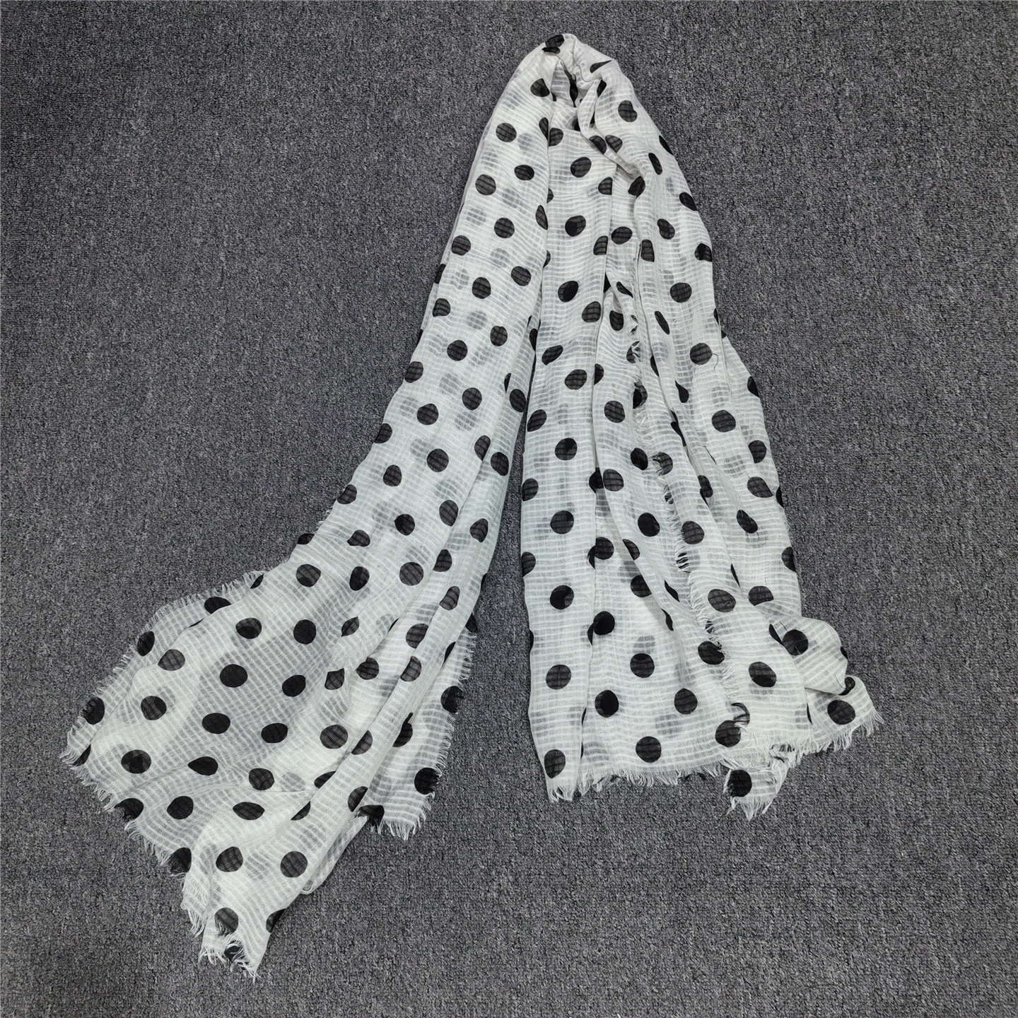 秋冬薄款波点保暖围巾围脖 防晒披肩坎肩流苏围巾 冬,服饰配件/皮带/帽子/围巾,围巾/丝巾/披肩,淘宝优惠券,粉丝福利购,淘宝优惠卷