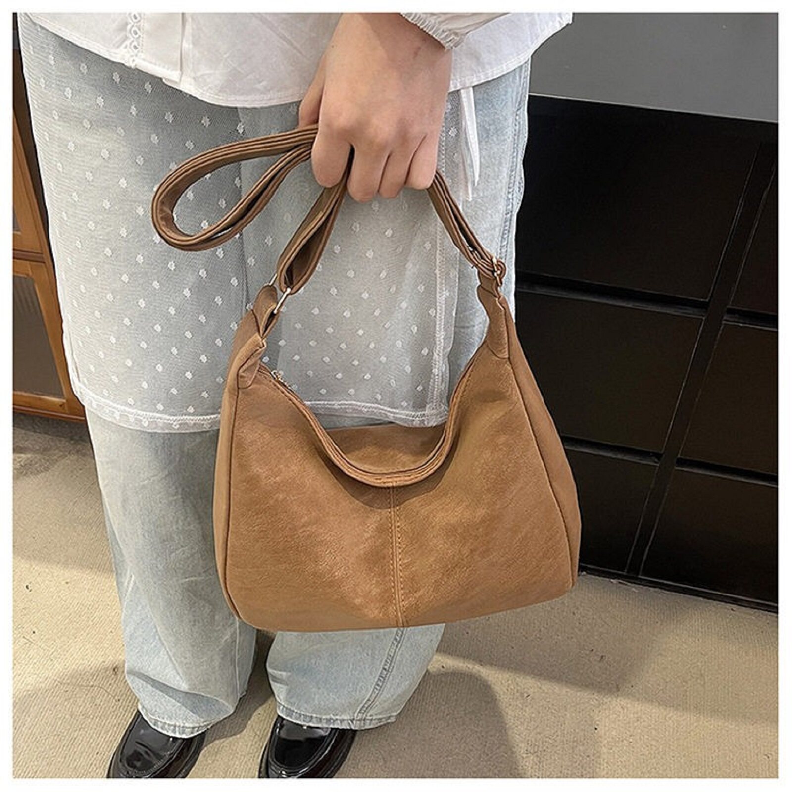 复古气质休闲2026大容量春季新款纯色韩版通勤斜挎单肩托特包女包