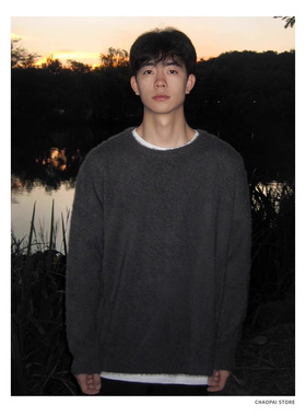 毛衣男士春夏季2026年新款高街美式复古潮保暖情侣打底针织衫上衣