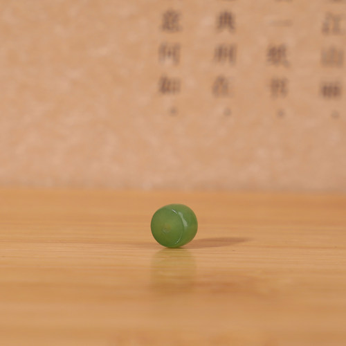 俄料碧玉直切珠隔片果绿色精品珠