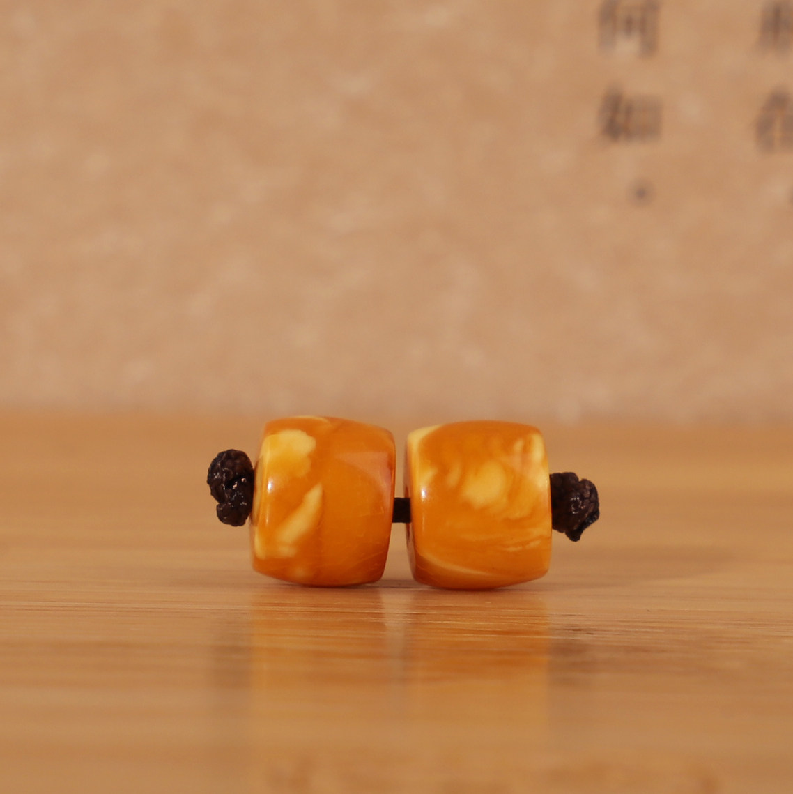 553号7.8mm*1对。帝廷家正品俄料蜜蜡老蜡直切珠老型珠黄花蜡散珠