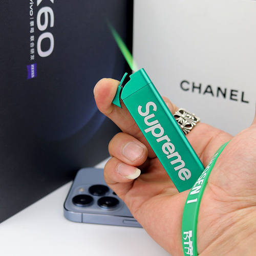 抖音潮牌绿焰打火机超薄