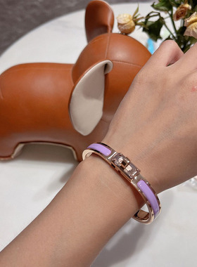 新款情侣礼物小红书网红同款欧美珐琅手镯圆头锁环开口手环玫瑰金