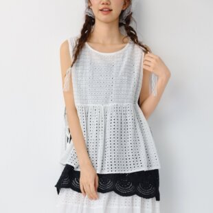 2026春夏新款甜美森女纯棉镂空马甲背心叠穿外搭两侧开衩短马褂女