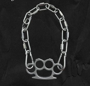 #1433重工锁扣指虎项链朋克防身裤链