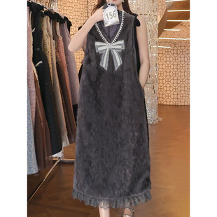 高档轻奢洋气钉珠加厚背心裙2026春冬新款时尚减龄遮肉显瘦A字裙