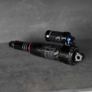 ROCKSHOX  super deluxe select 230x65后胆