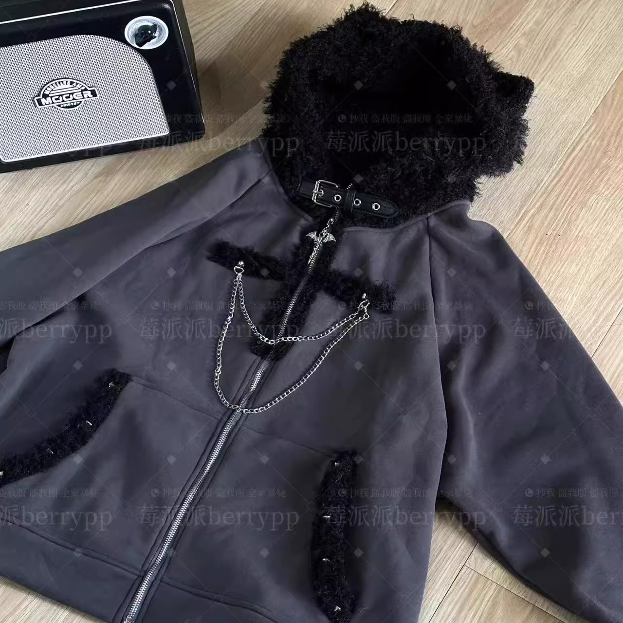 售罄 禁法之锁/重金属感宽松链条铆钉亚文化加绒大外套莓派派原创