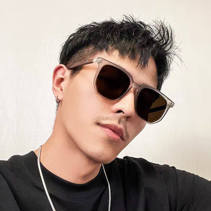 韩版方框男女款帅气太阳镜户外驾驶专用眼镜度假沙滩木纹腿墨镜