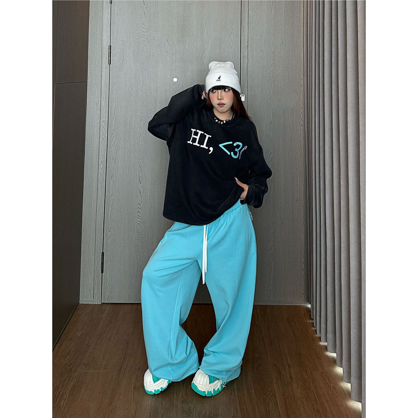 圆领水洗字母印花宽松卫衣女上衣