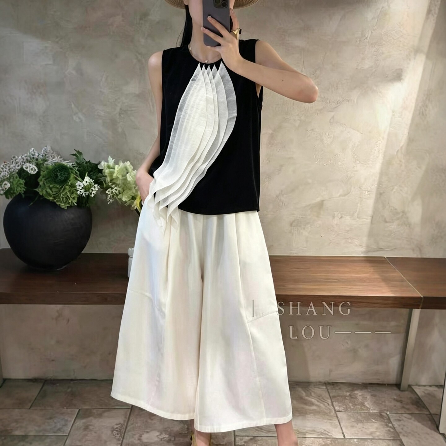 欧洲站夏季拼欧根纱无袖T恤女