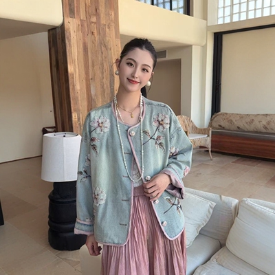 春季重工亮片刺绣国风牛仔外套女