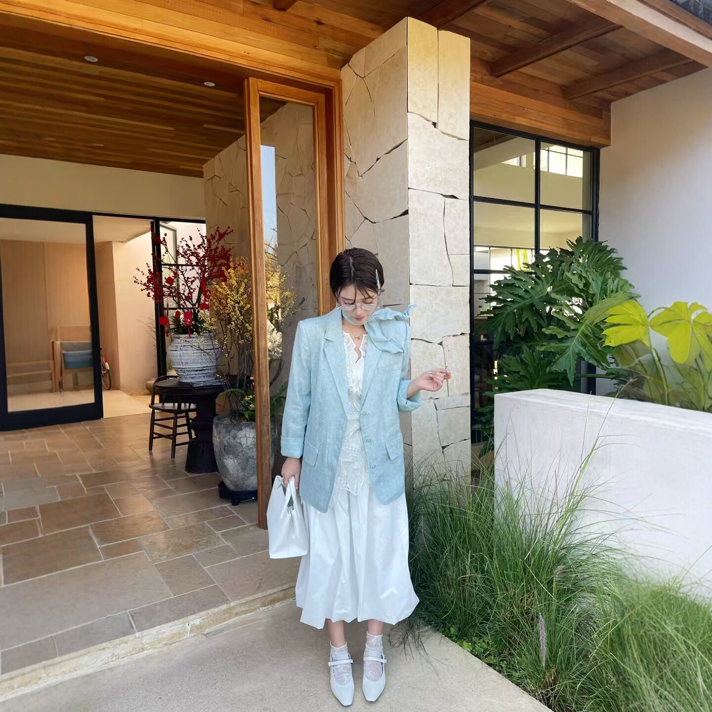 V+.COM亚麻配丝带翻领西装外套