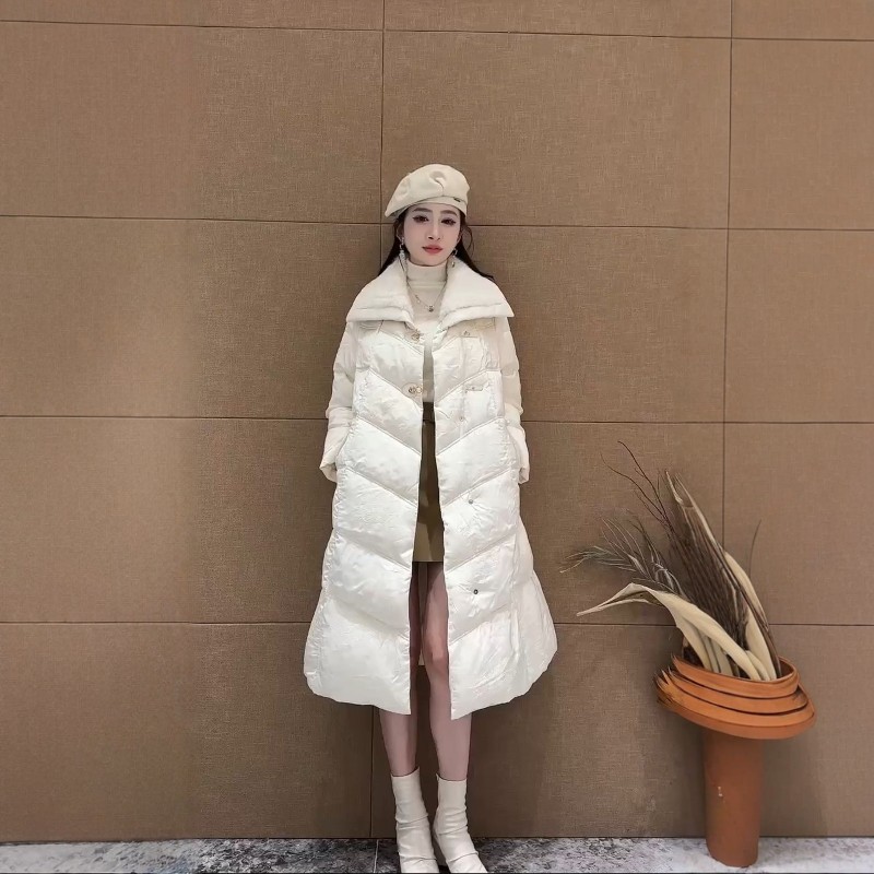 南油欧货2025冬季新款水貂毛领压褶提花长款保暖鹅绒羽绒服外套女,女装/女士精品,羽绒服,淘宝优惠券,粉丝福利购,淘宝优惠卷