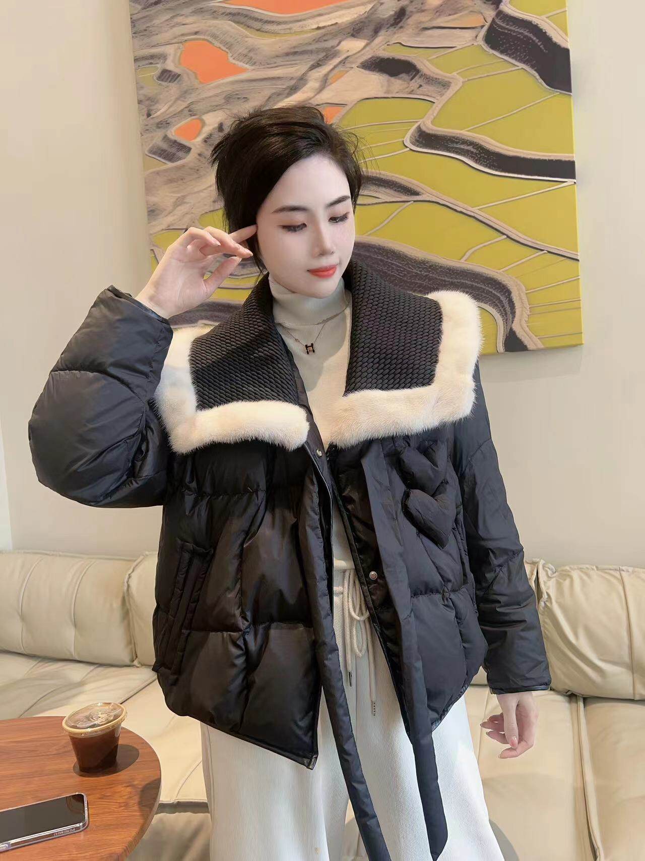 欧美常规海军领水貂羽绒服