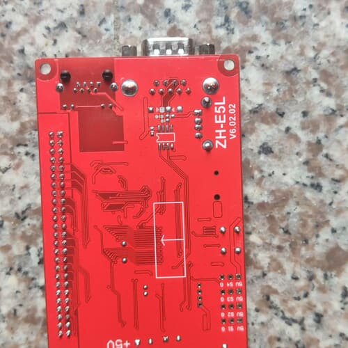 议价中航ZH-E5L两张、ZH-E1L一张，LED屏控制卡支持网可维修