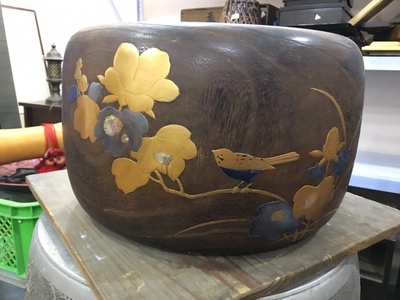 日本大尺寸老桐木铜胆金时绘嵌螺钿火钵，外径36厘米，高22厘米