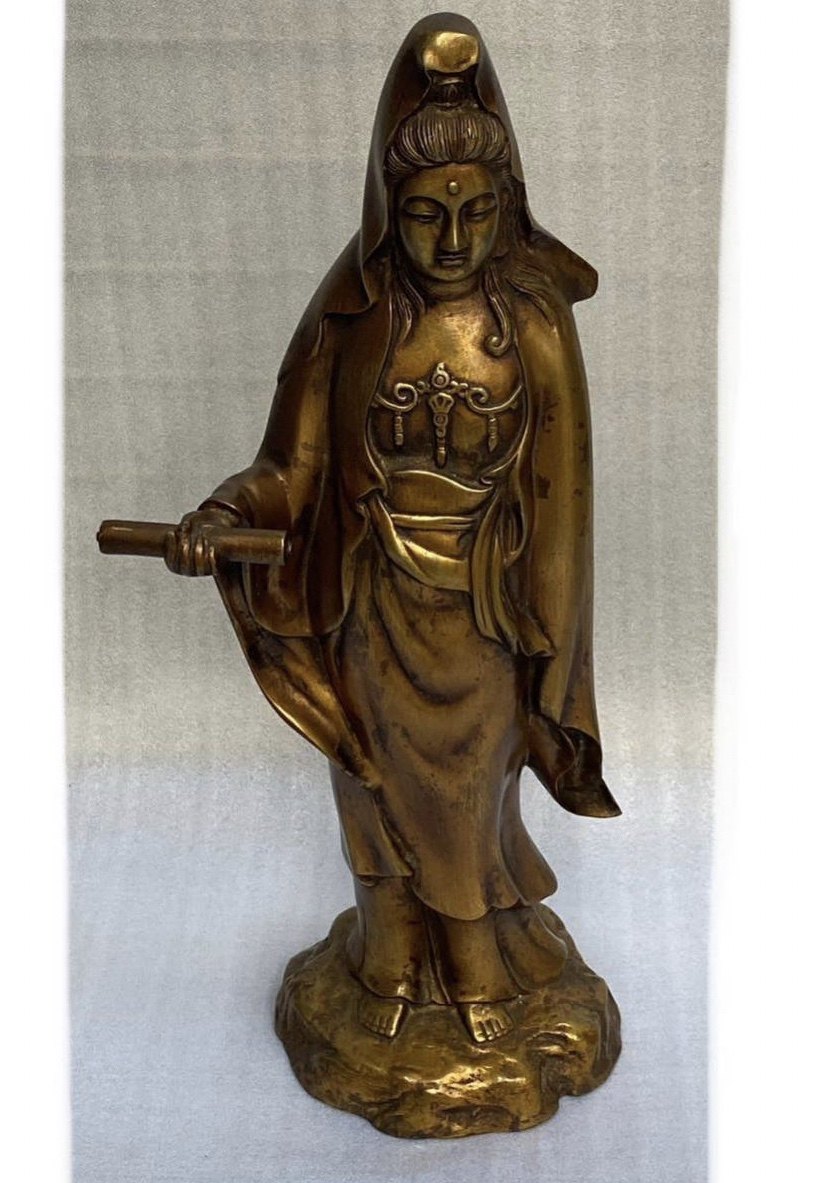 高村光云作铸铜观音像,高51厘米,人间国宝名家作品,颜色漂亮。