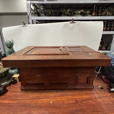 日本原木长方形铜胆老火钵，高38厘米，长91厘米，宽61厘米。