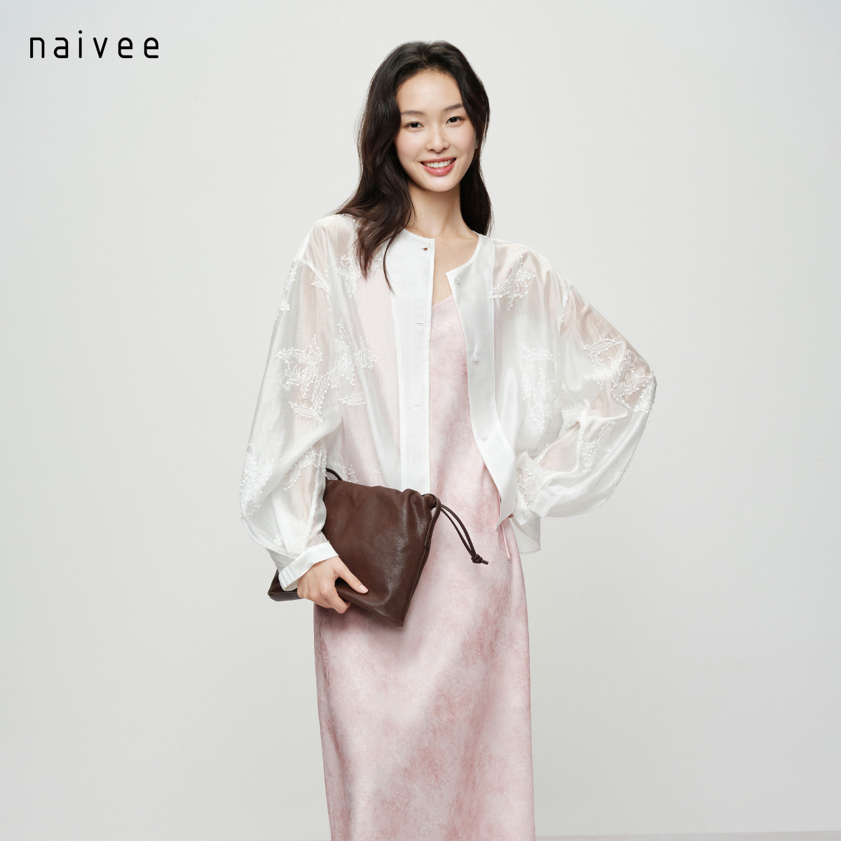 【玉兰花打籽绣】naivee26夏新款透气莱赛尔复古灯笼袖轻薄小外套